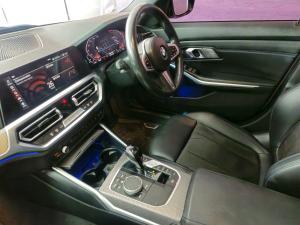 BMW 3 Series 320i Mzansi Edition - Image 9