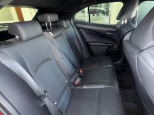 Lexus UX 200 F Sport - Image 9