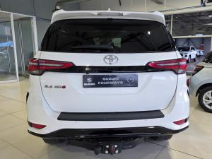 Toyota Fortuner 2.4GD-6 auto - Image 5