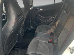 Mercedes-Benz GLA GLA200 auto - Image 17