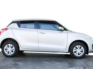 Suzuki Swift 1.2 GL auto - Image 11