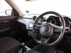 Suzuki Swift 1.2 GL auto - Image 17