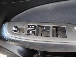 Suzuki Swift 1.2 GL auto - Image 18