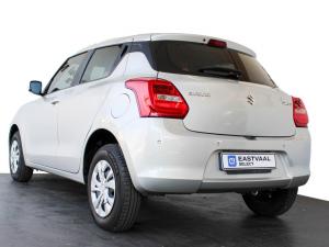 Suzuki Swift 1.2 GL auto - Image 5