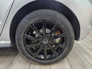 Volkswagen Polo Vivo hatch 1.4 Comfortline - Image 4
