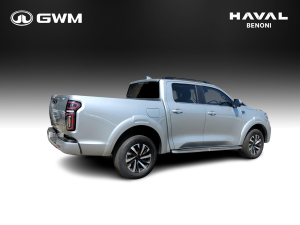 GWM P300 2.4T double cab LT 4x4 - Image 16