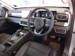 GWM P300 2.4T double cab LT 4x4 - Image 7