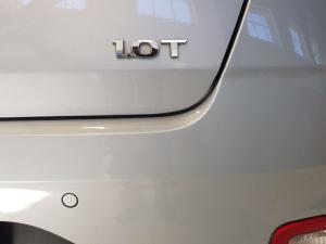 Hyundai Venue 1.0T Motion auto - Image 17