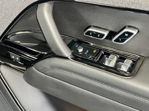 Land Rover Range Rover Sport P510e First Edition - Image 13