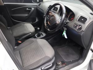 Volkswagen Polo hatch 1.2TSI Comfortline - Image 9