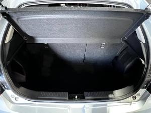 Suzuki Baleno 1.5 GL auto - Image 7