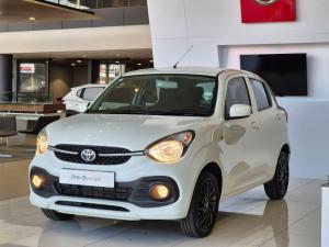 Toyota Vitz 1.0 XR manual - Image 2