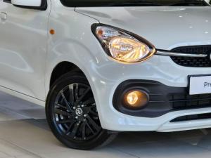 Toyota Vitz 1.0 XR manual - Image 6