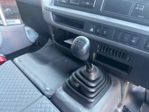 Toyota Coaster 4.0D 23 Seater B/S - Image 10