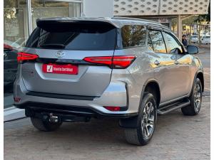 Toyota Fortuner 2.8GD-6 48V - Image 2