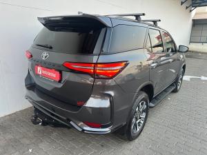 Toyota Fortuner 2.4GD-6 auto - Image 2