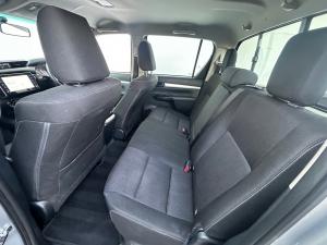 Toyota Hilux 2.4GD-6 double cab Raider manual - Image 16