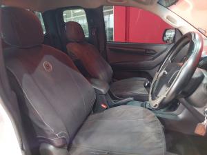 Isuzu D-Max 250 Extended cab Hi-Ride auto - Image 10