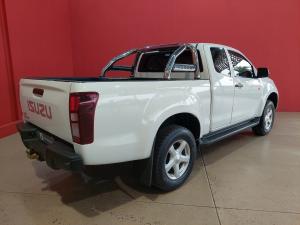 Isuzu D-Max 250 Extended cab Hi-Ride auto - Image 2