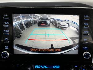 Toyota Hilux 2.8GD-6 double cab 4x4 Raider auto - Image 8