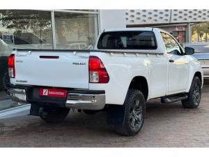 Toyota Hilux 2.4GD-6 single cab Raider manual - Image 2