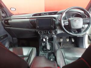 Toyota Hilux 2.8GD-6 Xtra cab 4x4 Legend manual - Image 6