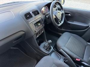 Volkswagen Polo Vivo hatch 1.4 Trendline - Image 7