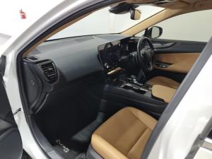 Lexus NX 250 EX - Image 7