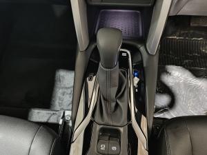 Toyota Corolla Cross 1.8 HEV XR - Image 12