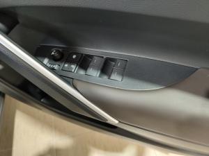 Toyota Corolla Cross 1.8 HEV XR - Image 22