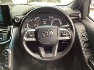 Toyota Land Cruiser 300 3.3D GX-R - Image 8