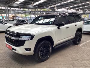 Toyota Land Cruiser 300 3.3D GX-R - Image 22