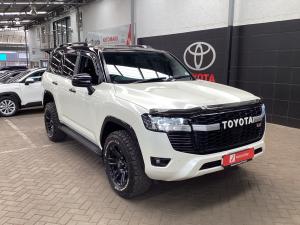 Toyota Land Cruiser 300 3.3D GX-R - Image 1