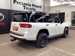 Toyota Land Cruiser 300 3.3D GX-R - Image 2