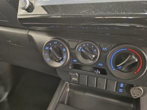 Toyota Hilux 2.4GD-6 double cab Raider auto - Image 14