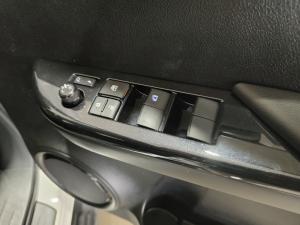 Toyota Hilux 2.4GD-6 double cab Raider auto - Image 21