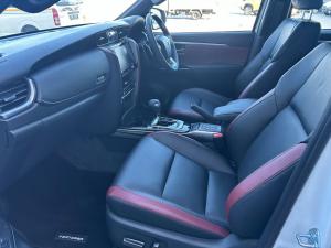 Toyota Fortuner 2.8GD-6 48V VX - Image 11