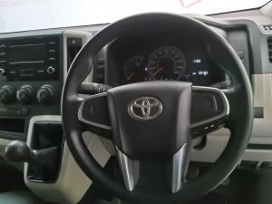 Toyota Vitz 1.0 XR auto - Image 8