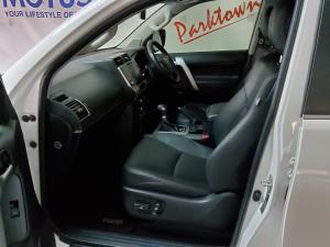Toyota Land Cruiser Prado 4.0 VX - Image 7