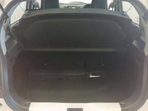 Toyota Vitz 1.0 - Image 19