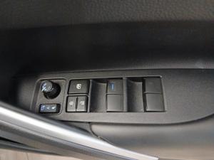 Toyota Corolla Cross 1.8 Xi - Image 22