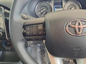 Toyota Hilux 2.4 GD-6 RB RaiderS/C - Image 9