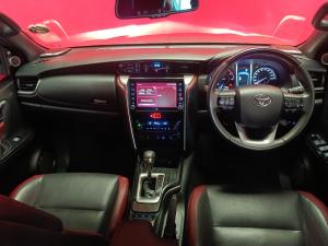 Toyota Fortuner 2.8 GD-6 4X4 VX automatic - Image 6