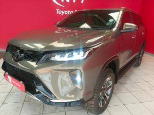 Toyota Fortuner 2.8 GD-6 4X4 VX automatic - Image 9