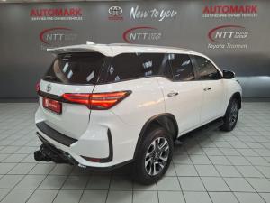 Toyota Fortuner 2.8GD-6 VX automatic - Image 2