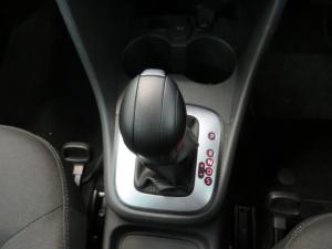 Volkswagen Polo Vivo 1.6 Life TIP - Image 16