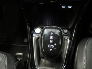Volkswagen T-CROSS 1.0 TSI R-LINE DSG - Image 16