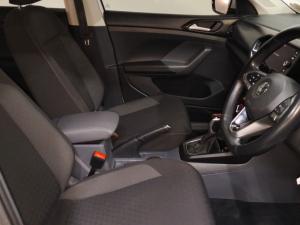 Volkswagen T-CROSS 1.0 TSI Comfortline DSG - Image 17