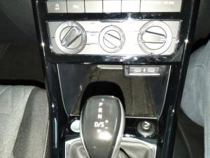 Volkswagen T-CROSS 1.0 TSI Life DSG - Image 15