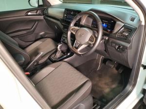Volkswagen T-CROSS 1.0 TSI Life DSG - Image 16